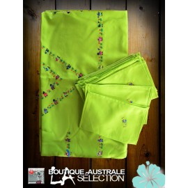 Les nappes madagascar couleur vert pomme: broderies champêtres